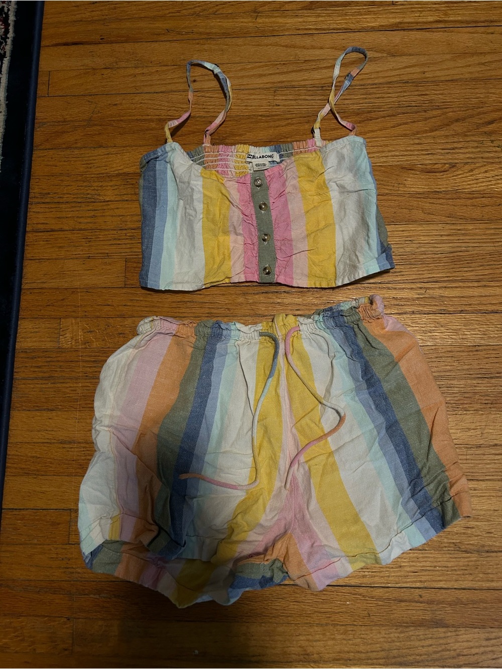 Billabong Matching Set Coastal Boho / Beach Chic - Pastel Colors
